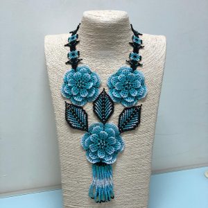 Huichol 3D Flower Necklace (Blue/White)