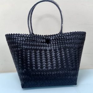 Hand woven penan basket-Medium(black)